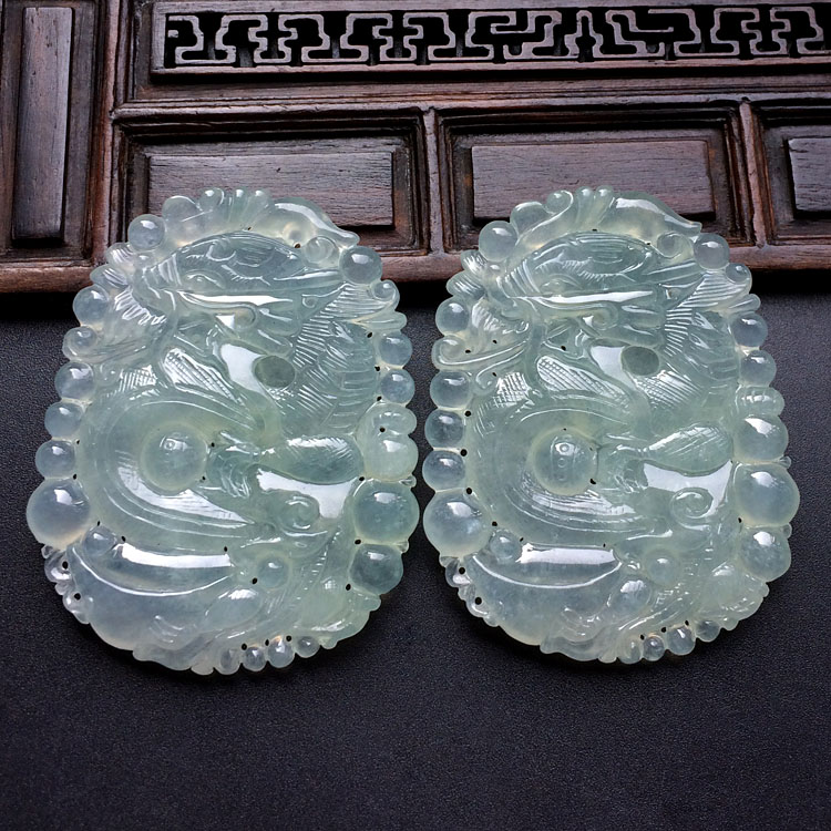 (超值推荐)冰种晴水龙牌挂件(一对)