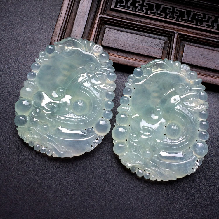 (超值推荐)冰种晴水龙牌挂件(一对)