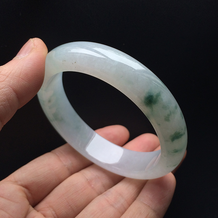 (超值推荐)糯冰种飘花手镯（57.2mm)