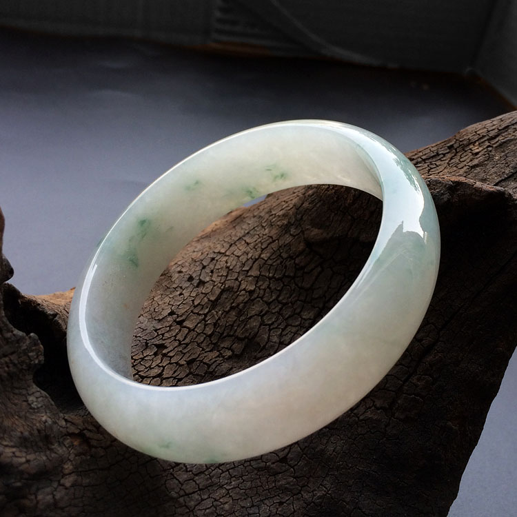 糯冰种飘花手镯(57mm)