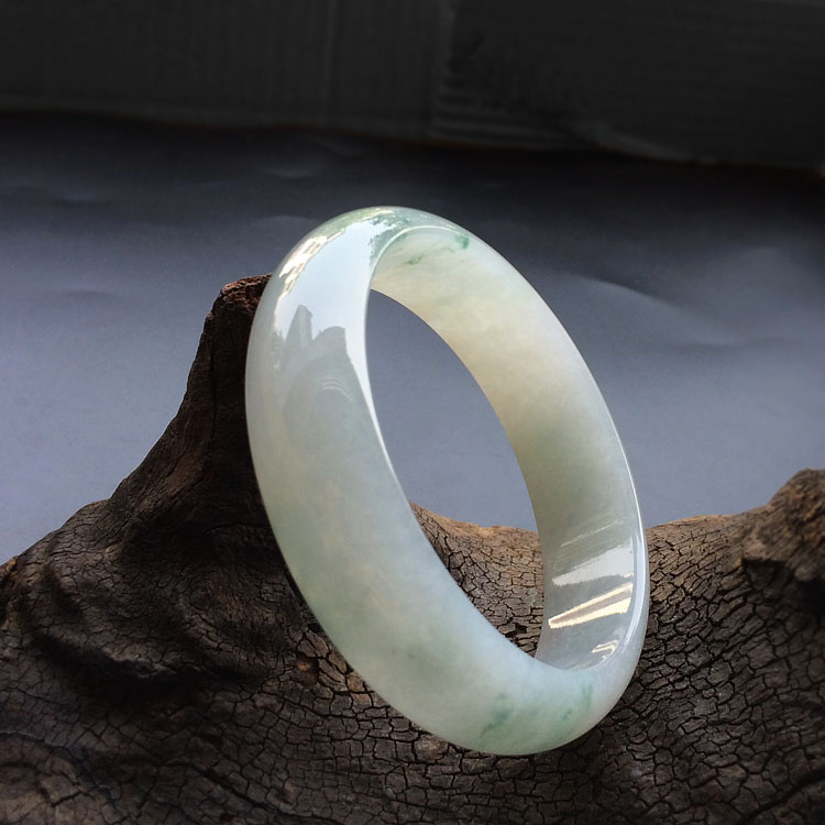 糯冰种飘花手镯(57mm)