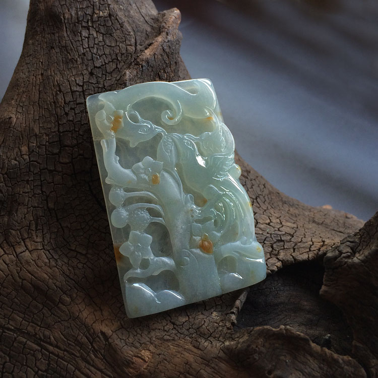 糯冰种飘黄翡龙凤牌挂件（一对)