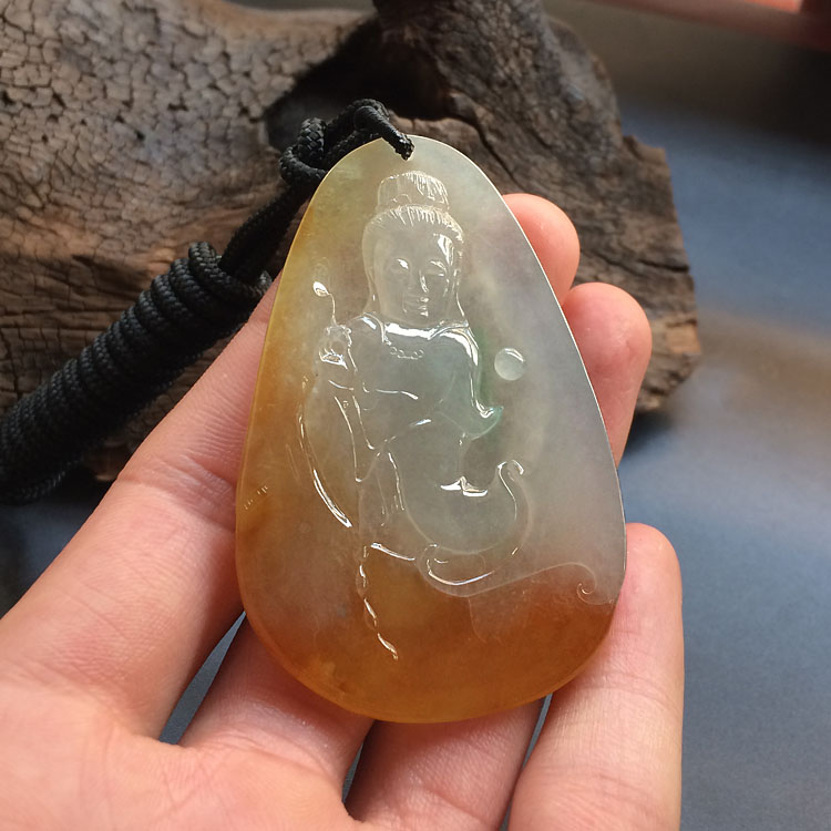 糯冰种晴水黄翡站观音挂件