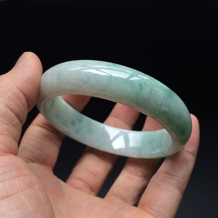(超值推荐)糯冰种飘花手镯(59.1mm）