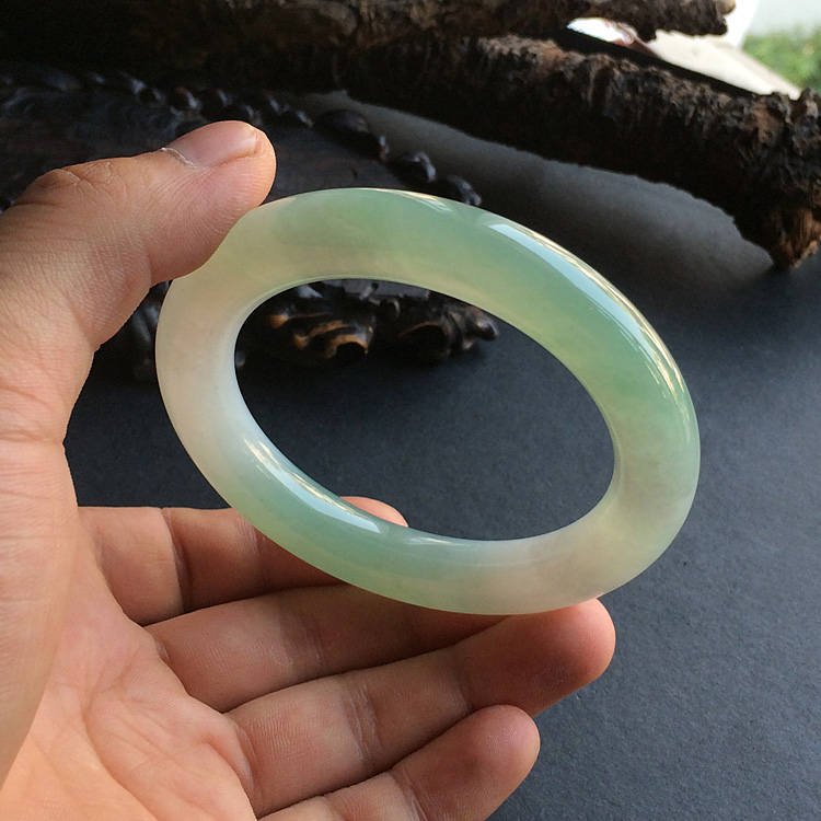 糯冰种晴水圆条手镯(57.9mm)