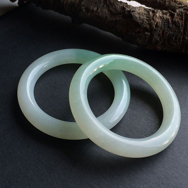 糯冰种晴水圆条手镯(58.1mm)(单价)