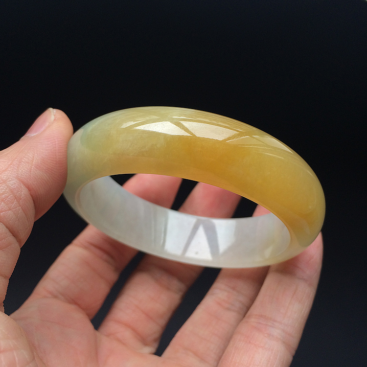 (超值推荐)糯冰种黄翡手镯(54.3mm)