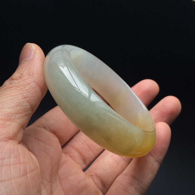 (超值推荐)糯冰种黄翡手镯(54.3mm)