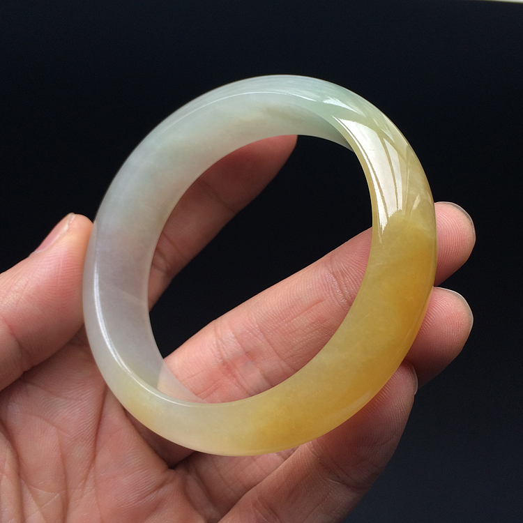 (超值推荐)糯冰种黄翡手镯(54.3mm)