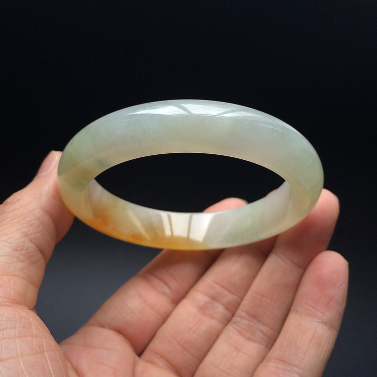 (超值推荐)糯冰种黄翡手镯(57.2mm)