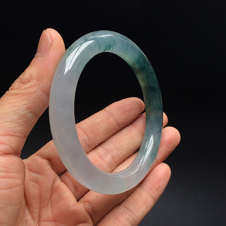 (超值推荐)冰种飘花手镯(60.6mm)