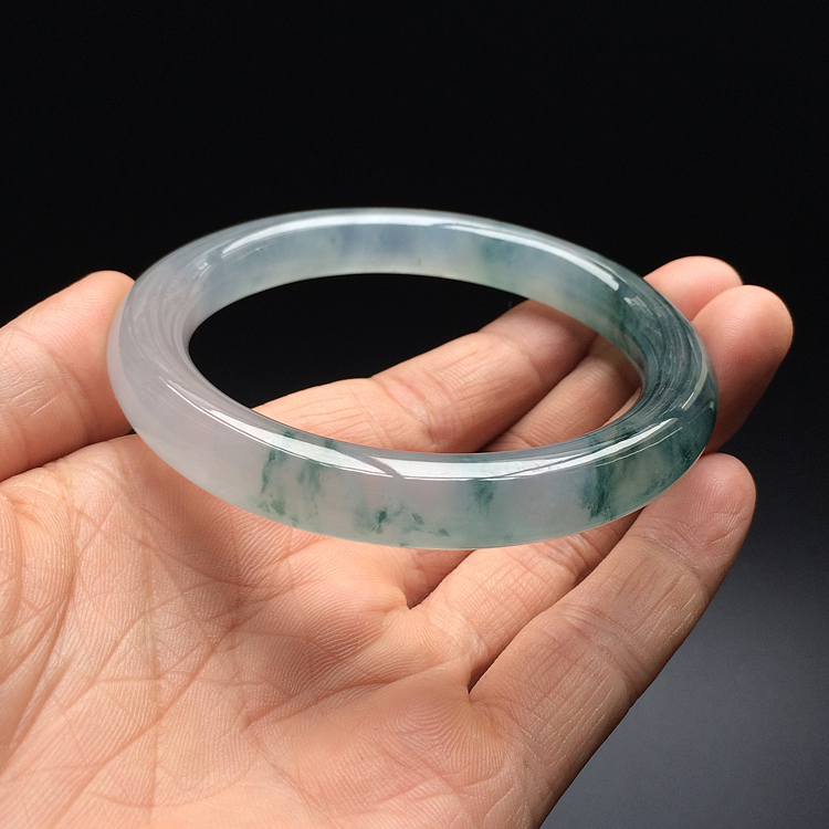(超值推荐)冰种飘花手镯(60.6mm)