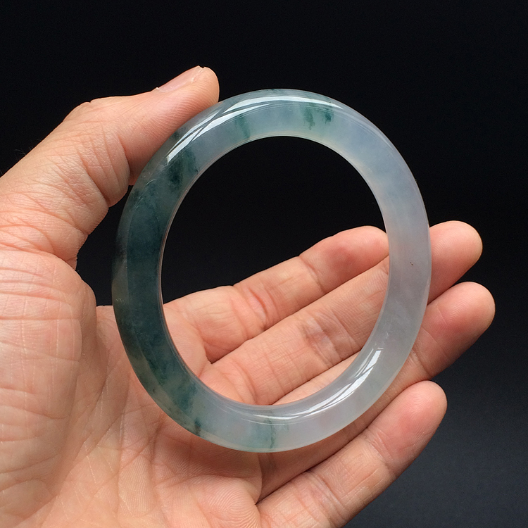 (超值推荐)冰种飘花手镯(60.6mm)