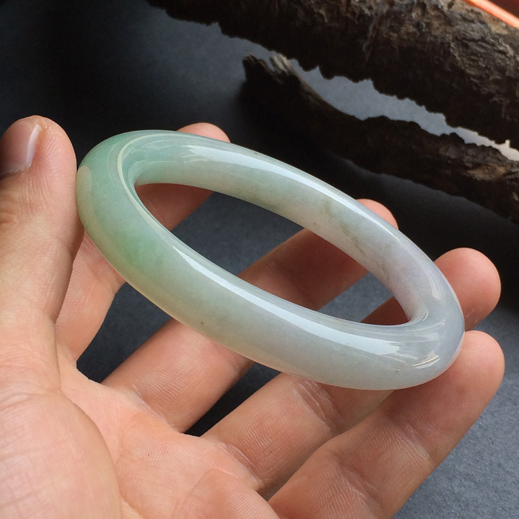 糯冰种晴水圆条手镯（53.5mm）