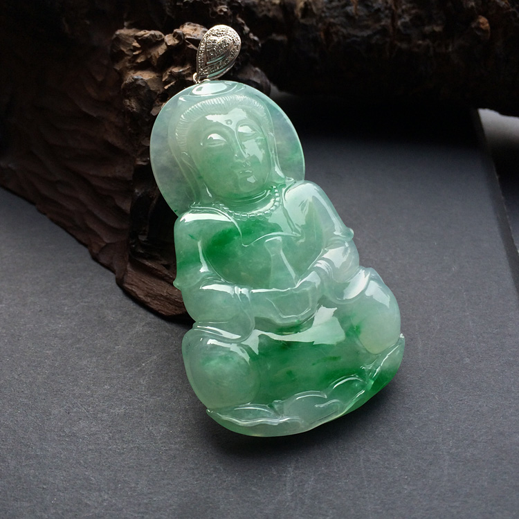 (超值推荐)糯冰种飘翠观音(金扣)