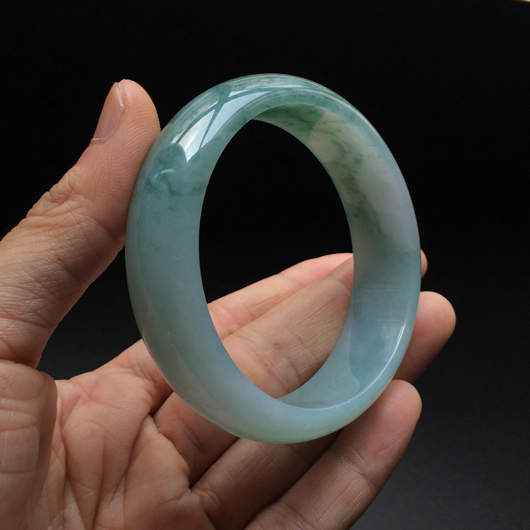 (超值推荐)糯冰种飘花手镯(59.2mm)