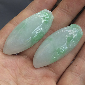 糯冰种飘翠福瓜挂件（一对）