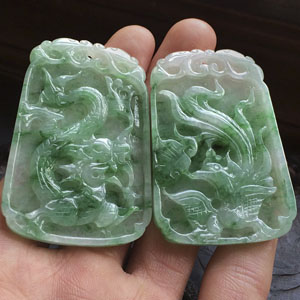 糯冰种飘花龙凤牌挂件(一对)