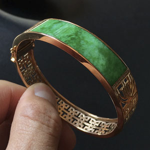 糯冰种翠色镶玫瑰金钻石贵妃镯(54.8-45.8mm)