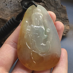 糯冰种晴水黄翡站观音挂件