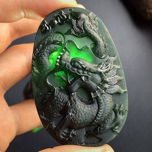 (超值推荐)冰种墨翠龙牌挂件