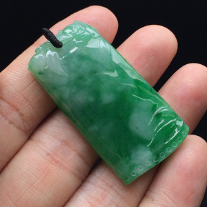 (超值推荐)糯冰种瓜皮绿节节高挂件