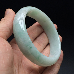 (超值推荐)糯冰种飘花手镯(59.1mm）