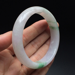 (超值推荐)糯冰种飘翠手镯(59.3mm）