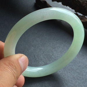 糯冰种晴水圆条手镯(55.4mm)