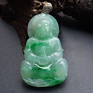 (超值推荐)糯冰种飘翠观音(金扣)