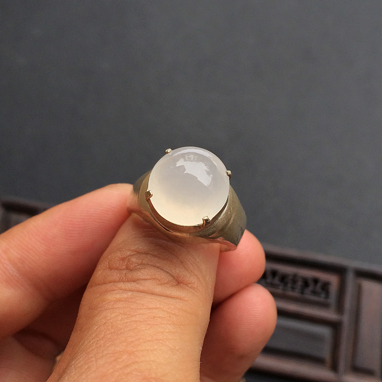 糯冰种白色戒面