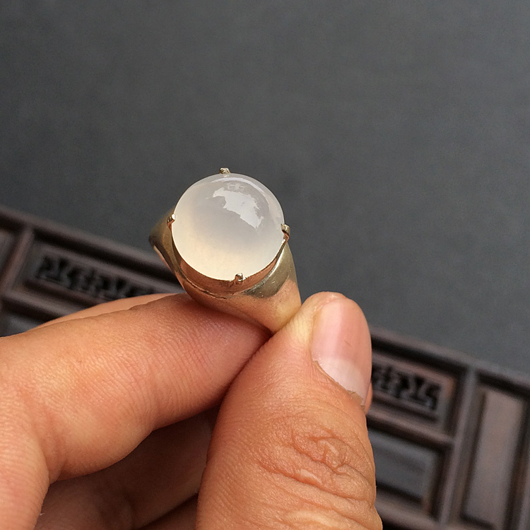 糯冰种白色戒面
