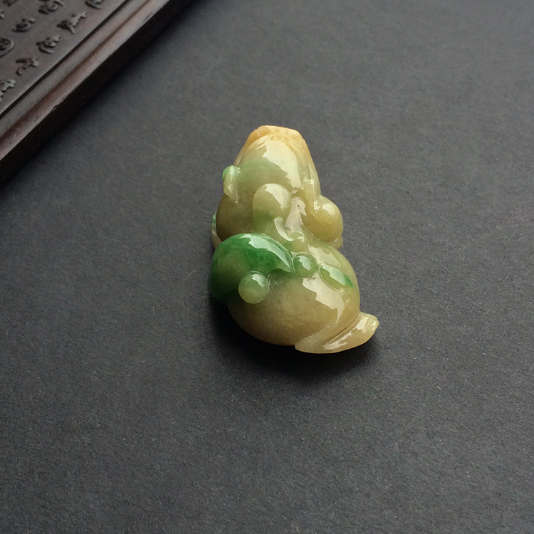 糯冰种黄加绿招财进宝挂件