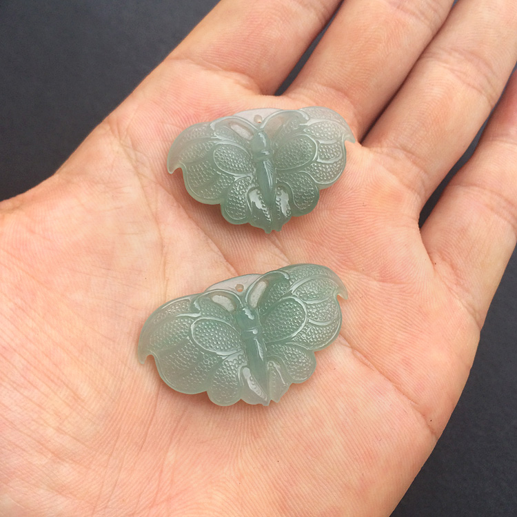 糯冰种晴水蝴蝶挂件（一对走）