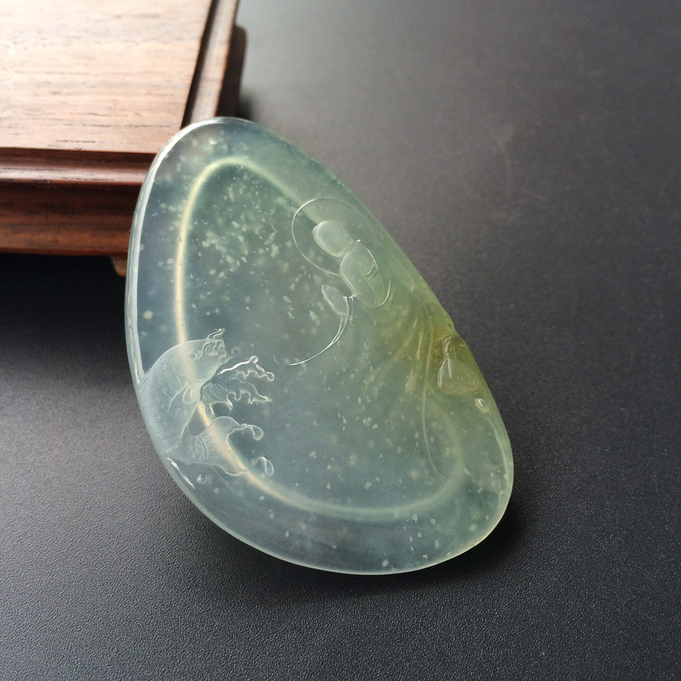 （超值推荐）冰玻种晴水略带褐黄翡普度众生挂件
