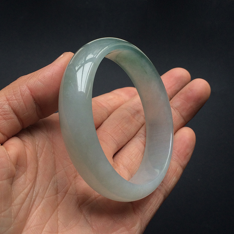 (超值推荐)糯冰种飘花手镯(58.2mm)