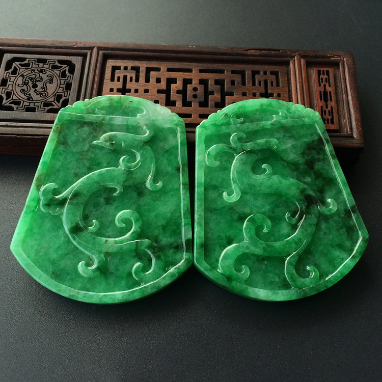 （超值推荐）糯冰种翠色仿古龙凤牌挂件（一对）