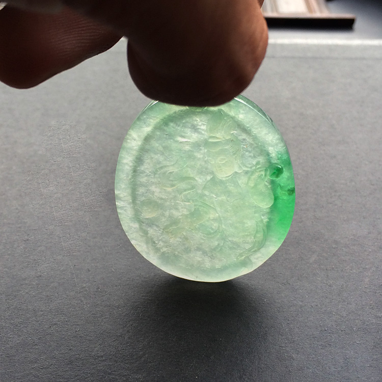 冰种飘翠观音