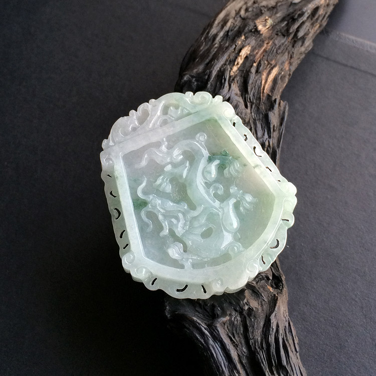 糯冰种飘花仿古龙凤牌挂件(一对)