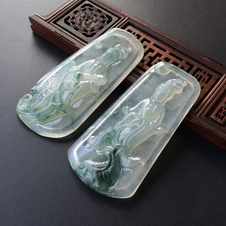 (超值推荐)冰种飘花略带黄翡站观音挂件(一对)