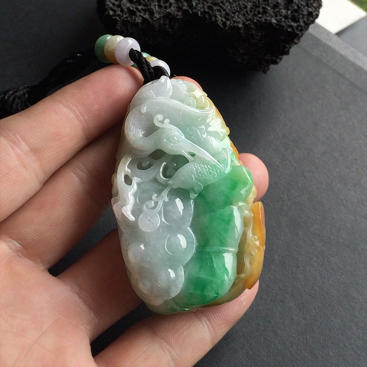 （超值推荐）糯冰种黄加绿一路连科挂件