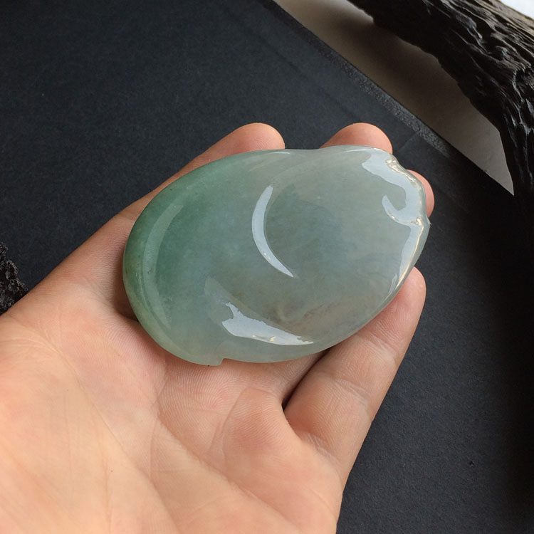 糯冰种晴水观音头挂件