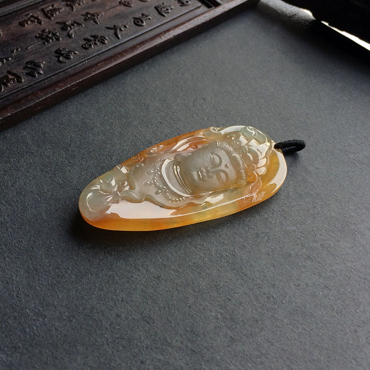 冰种黄翡飘花观音头挂件
