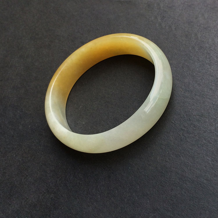 (超值推荐)糯冰种黄翡贵妃镯(48.8-55.9mm)