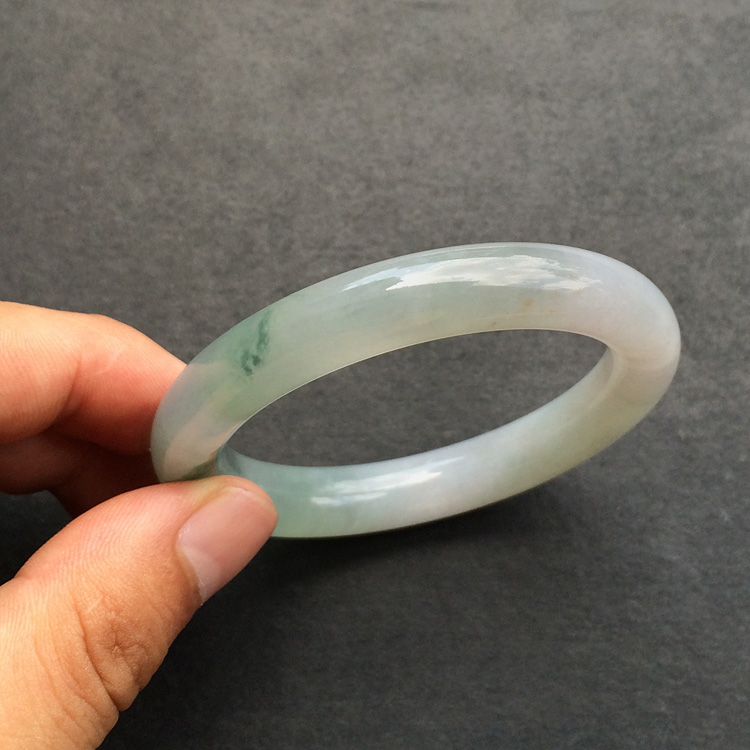 (超值推荐)冰种飘花圆条手镯(50.7mm)