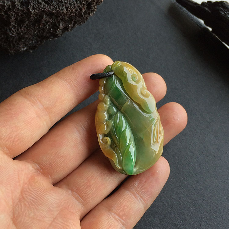 (超值推荐)糯冰种黄加绿节节高挂件