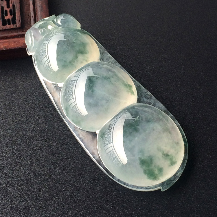 （超值推荐）冰种飘花四季豆挂件