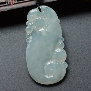 (超值推荐)冰种淡晴水龙形如意挂件
