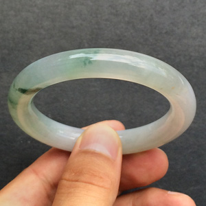 (超值推荐)冰种飘花圆条手镯(50.7mm)