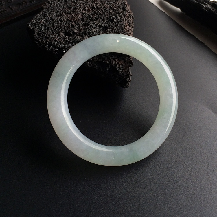 (超值推荐)糯冰种淡晴水带紫罗兰圆条手镯(58.2mm)